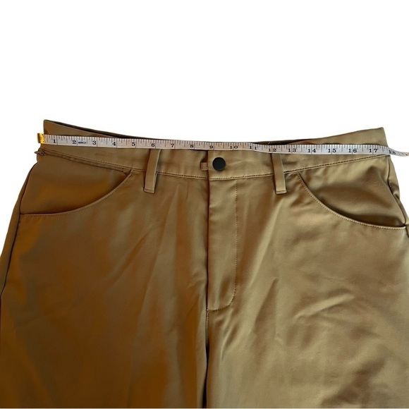 Dockers Mens Khaki Shorts Classic Fit Comfort Stretch Casual Everyday - Picture 4 of 8